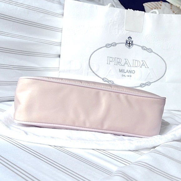 *NWT* Prada Re-Edition Y2K mini-bag | Alabaster Pink - Picture 11 of 13